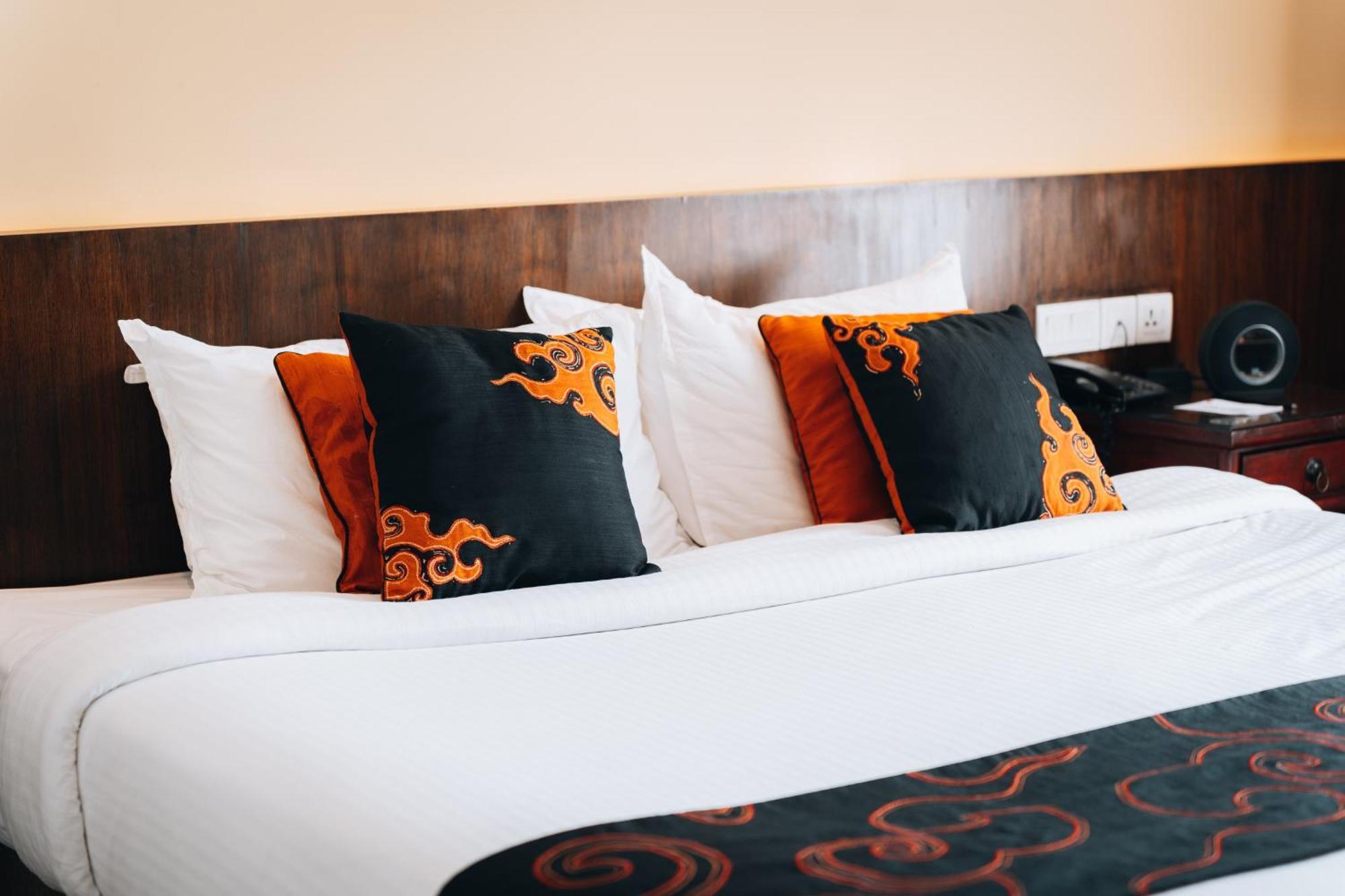 Hotel Shambala Katmandu Dış mekan fotoğraf