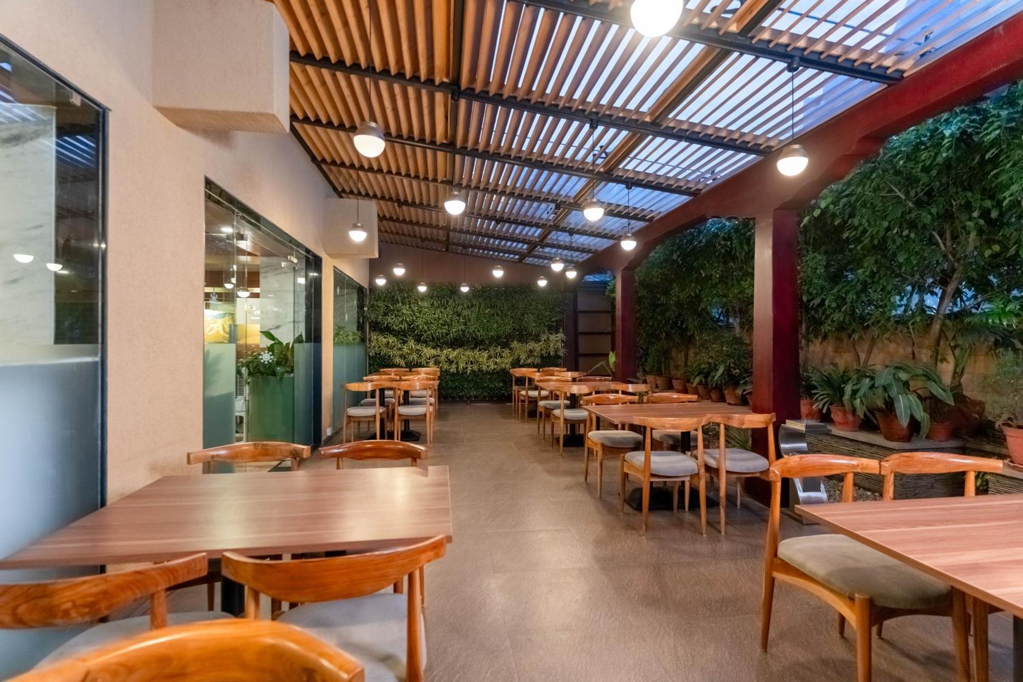 Hotel Shambala Katmandu Dış mekan fotoğraf